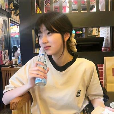 幕后女英雄